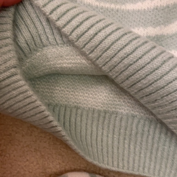 Zara kid’s sweater & scarf set. 9 yrs - Picture 4 of 7